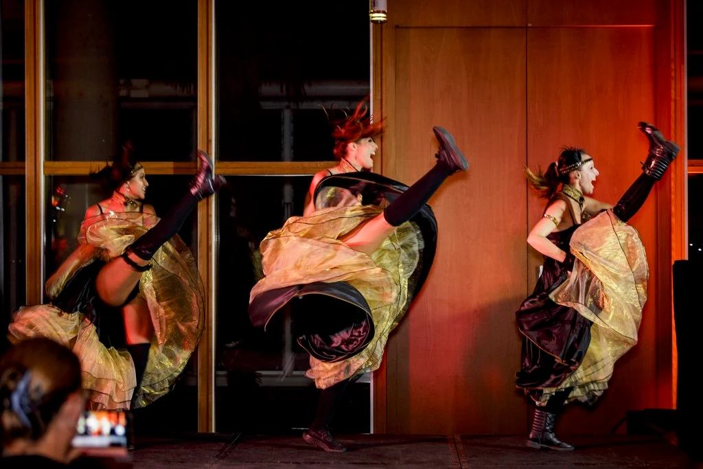 Danseuses du Moulin Rouge